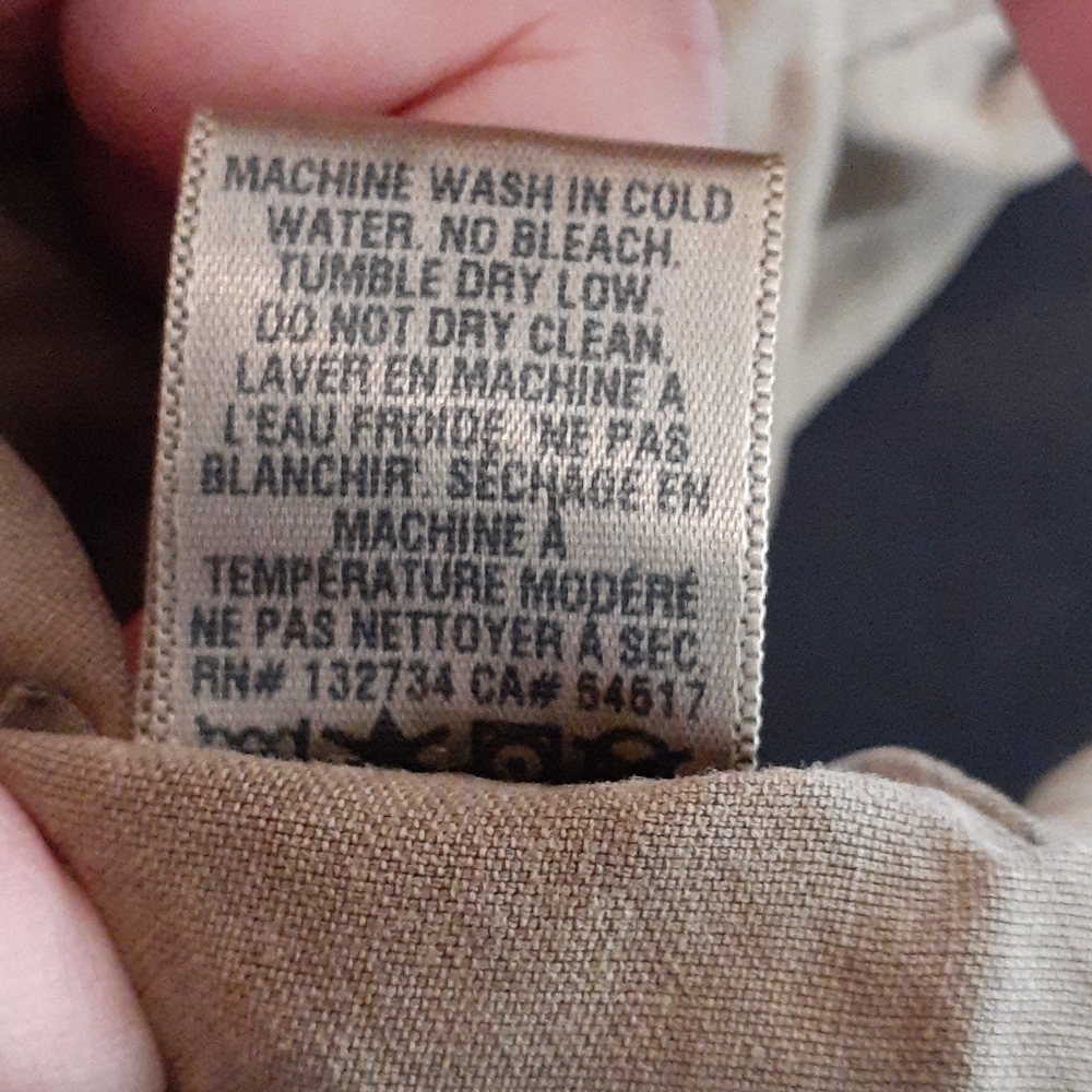 NWOT Bella Dahl Split Back Button Down - Picture 6 of 6